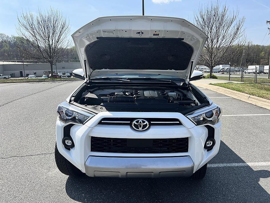 Used 2022 Toyota 4Runner TRD Off-Road Premium w/ Moonroof Package image 9
