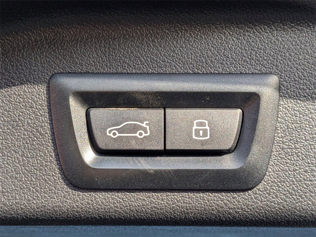 Used 2024 BMW X5 sDrive40i image 14