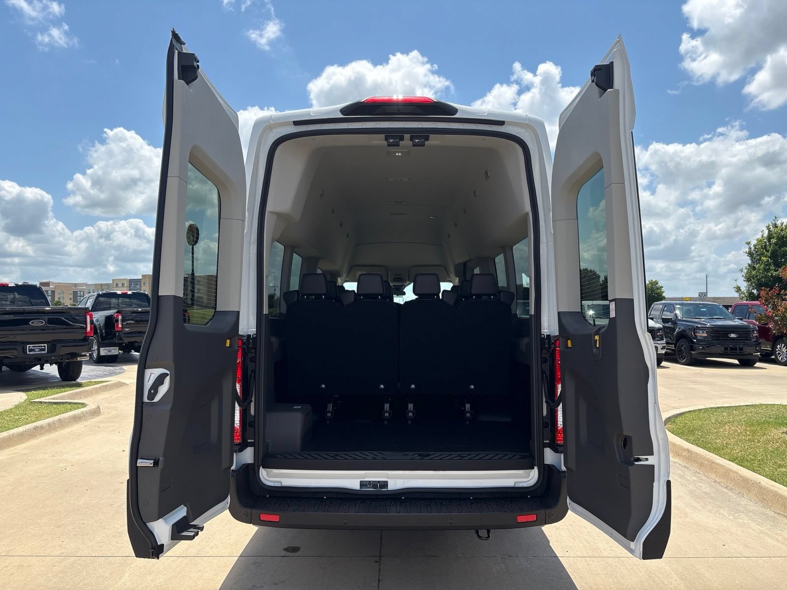 New 2026 Ford Transit 350 XL RWD image 5