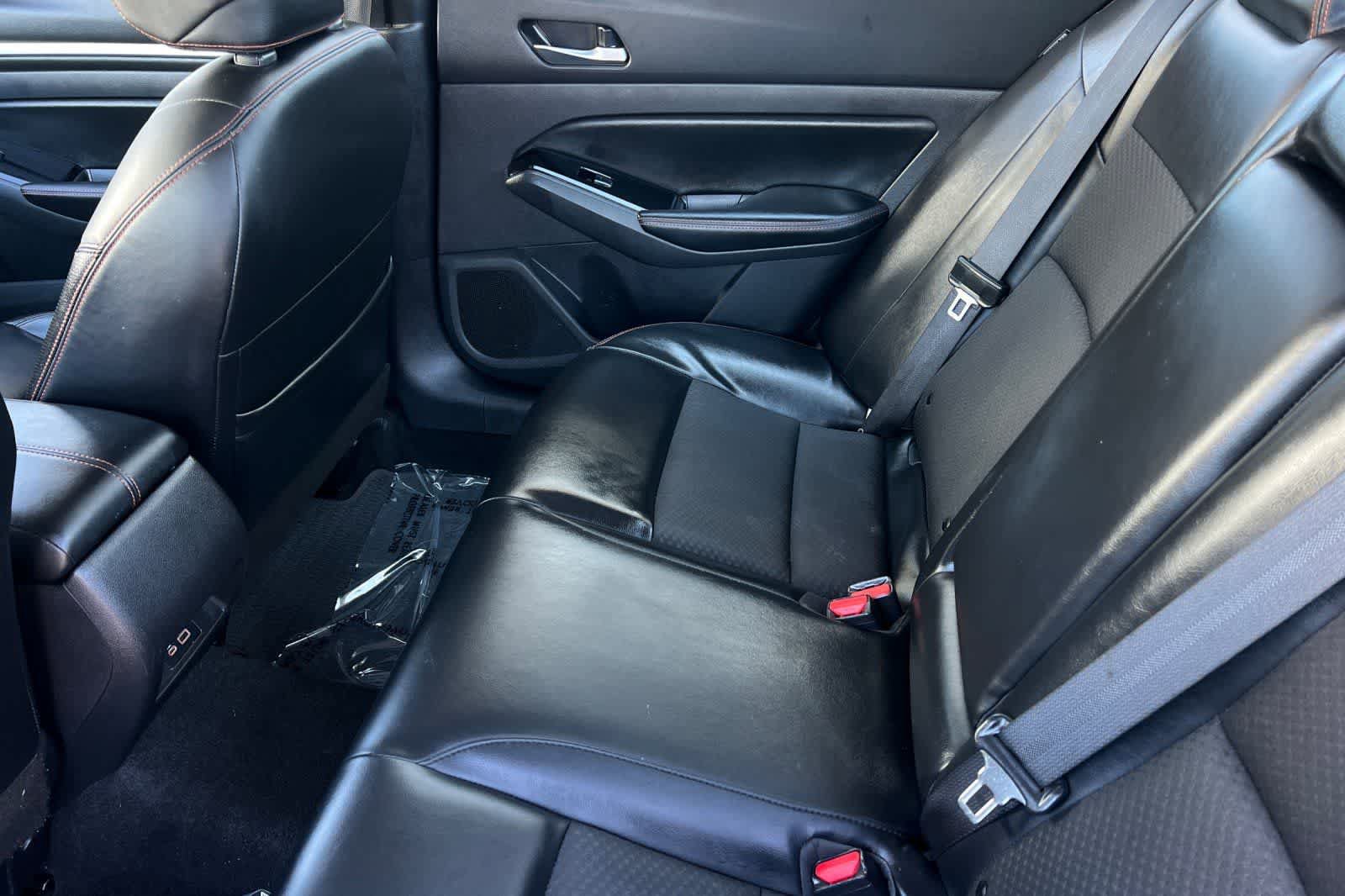 Used 2024 Nissan Altima 2.5 SR FWD image 5