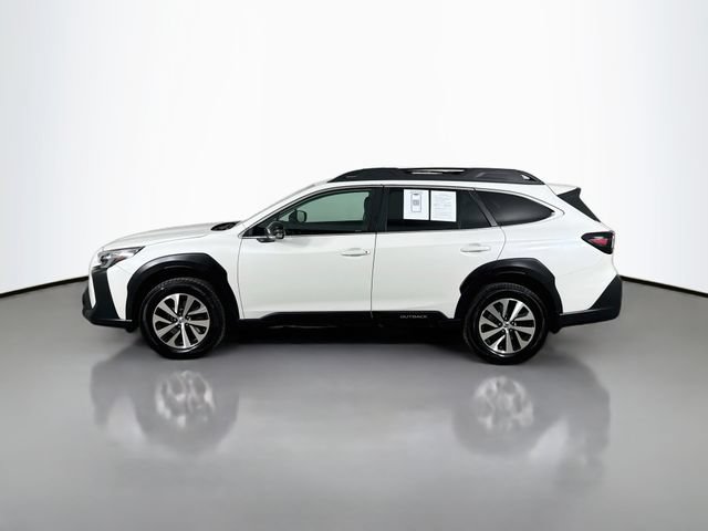 Used 2023 Subaru Outback Premium AWD/4WD image 6
