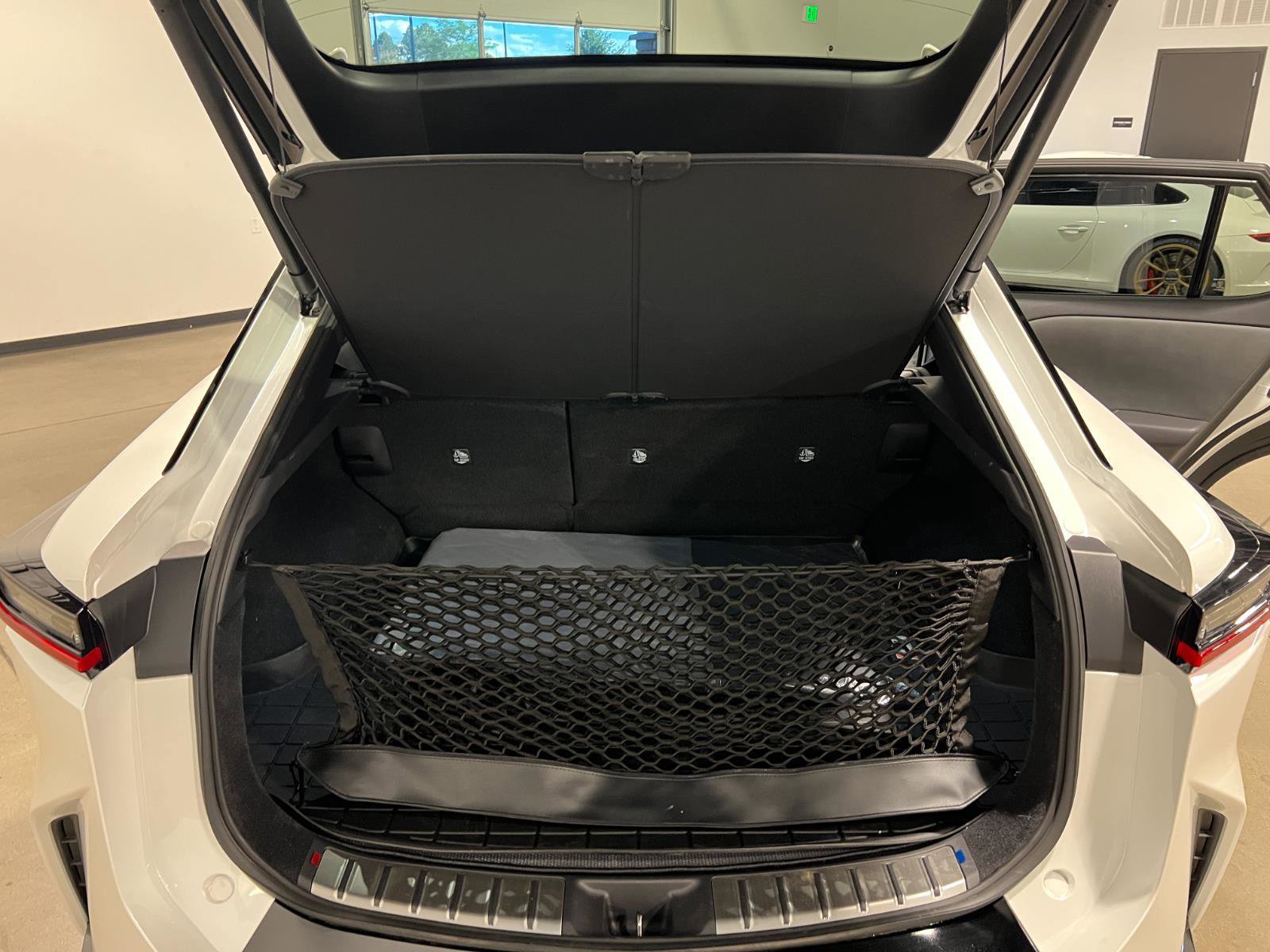 Used 2025 Lexus RZ 450e image 32