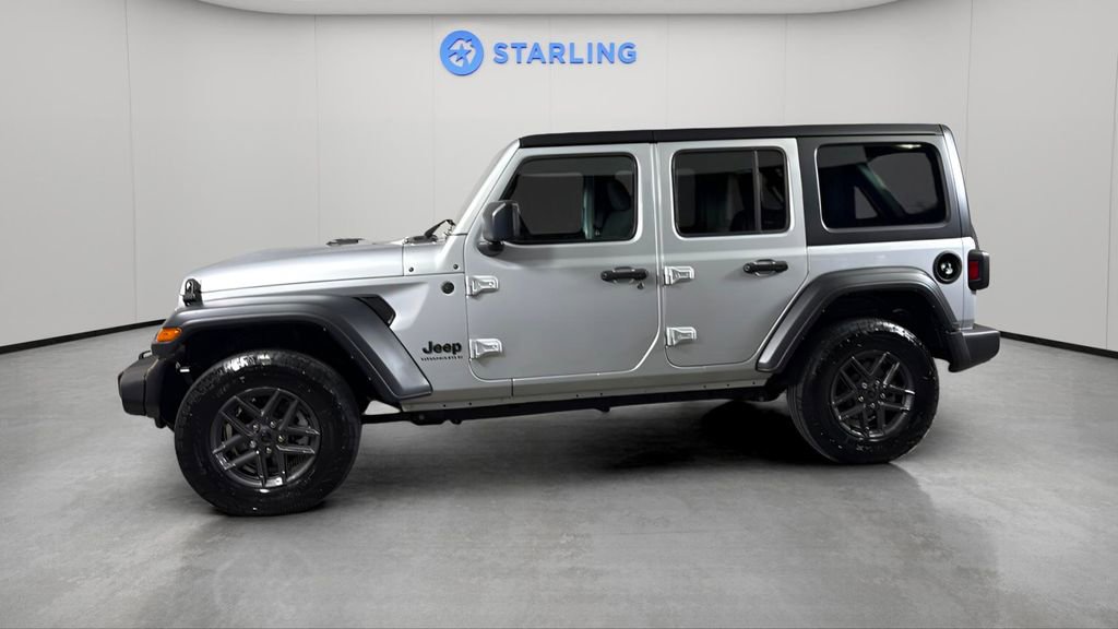 Used 2024 Jeep Wrangler Sport S image 2