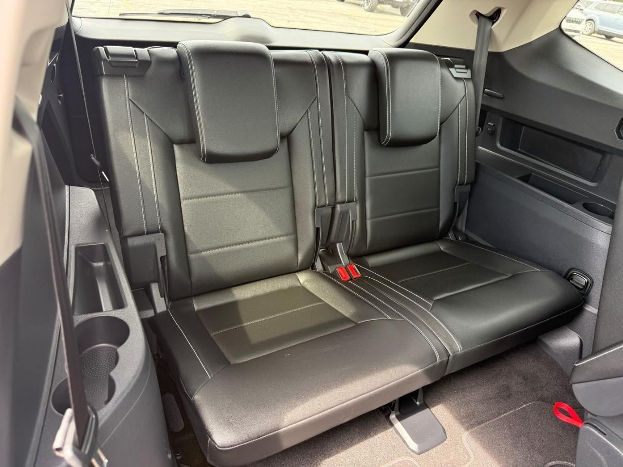 Used 2023 Volkswagen Atlas SEL AWD/4WD image 11