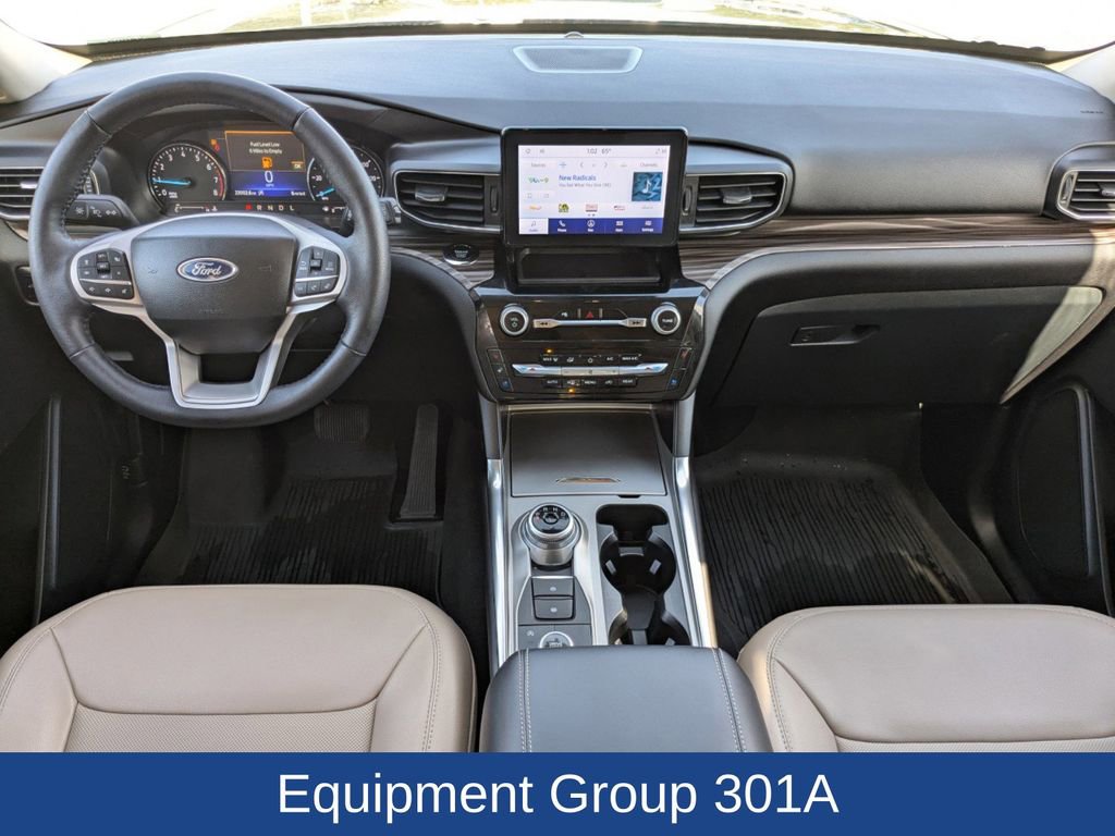 Used 2023 Ford Explorer Limited w/ Equipment Group 301A image 18