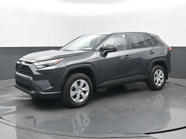Used 2025 Toyota RAV4 LE FWD image 22