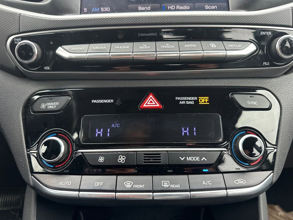 Used 2017 Hyundai Ioniq Limited image 18