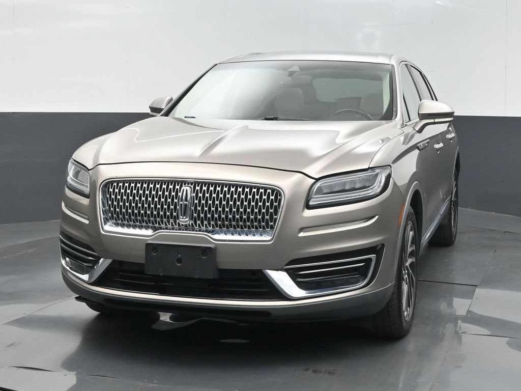 Used 2019 Lincoln Nautilus Reserve AWD/4WD image 2