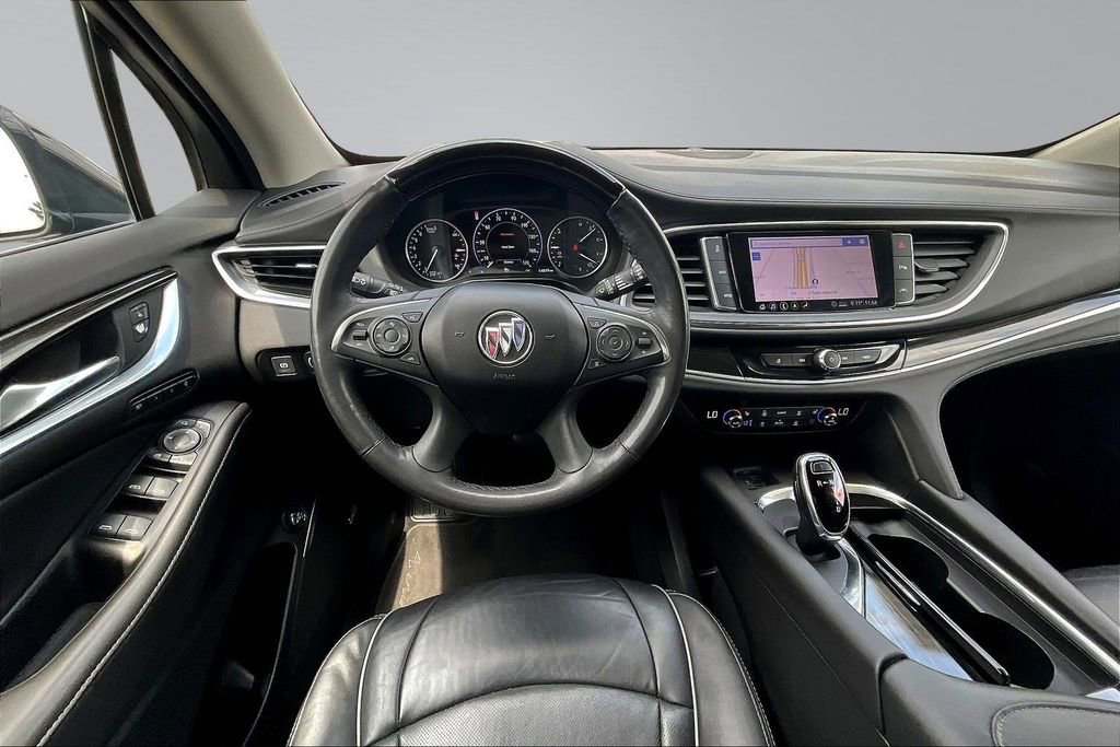 Used 2020 Buick Enclave Avenir w/ Avenir Technology Package AWD/4WD image 9