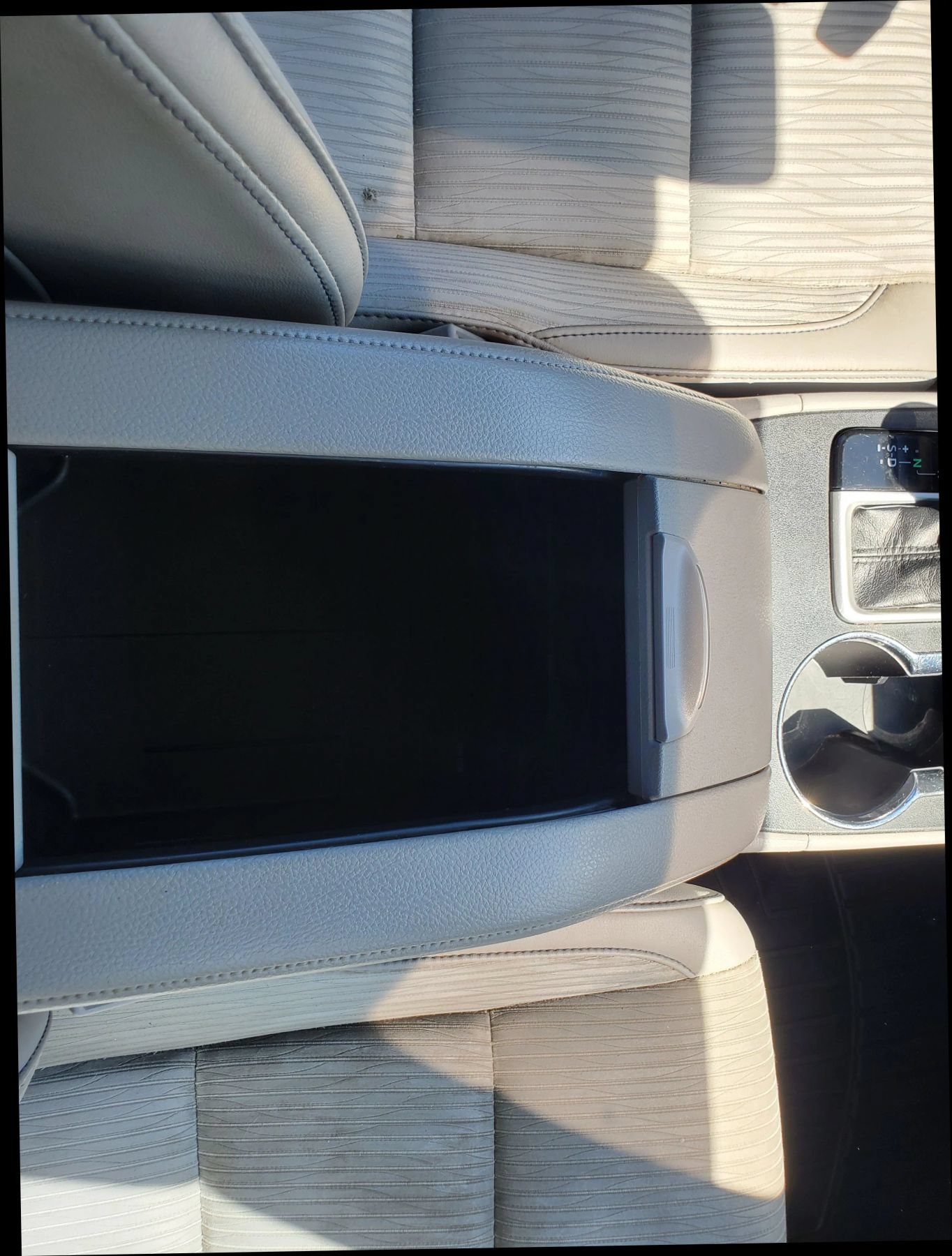 Used 2019 Toyota Highlander Plus FWD image 39