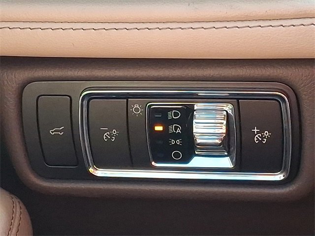 Used 2022 Lincoln Aviator Reserve w/ Elements Package Plus image 23