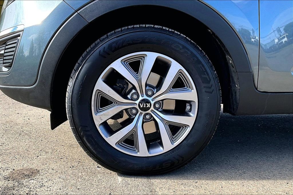Used 2014 Kia Sportage LX image 12
