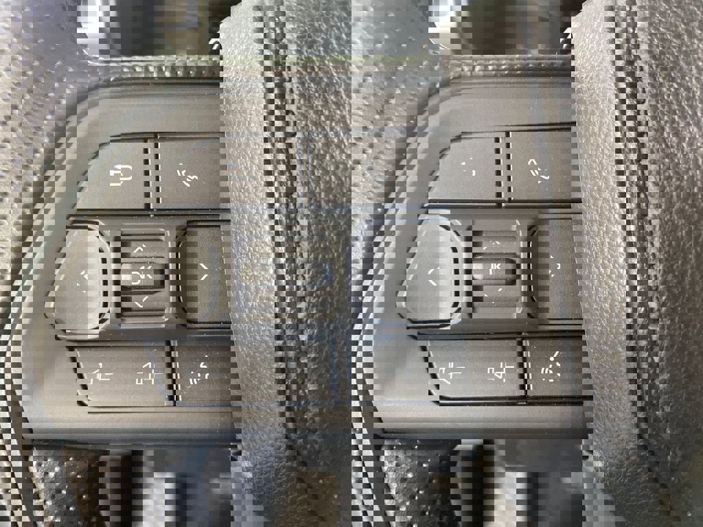 New 2026 Toyota Tacoma SR image 14