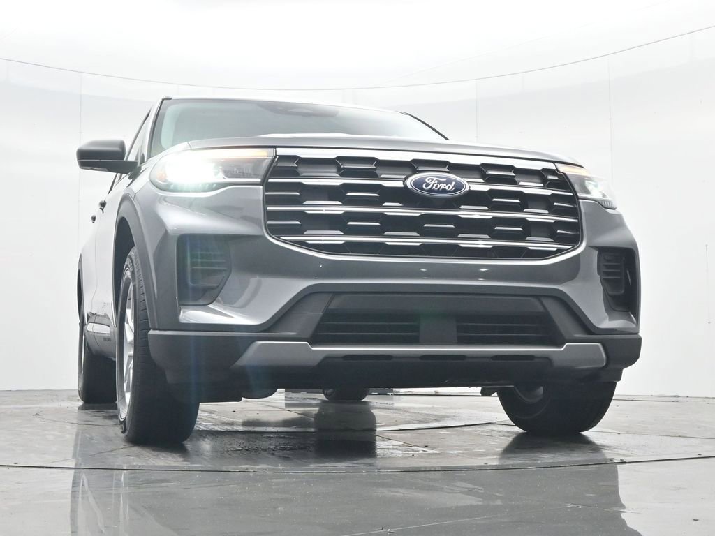 New 2026 Ford Explorer Active image 36