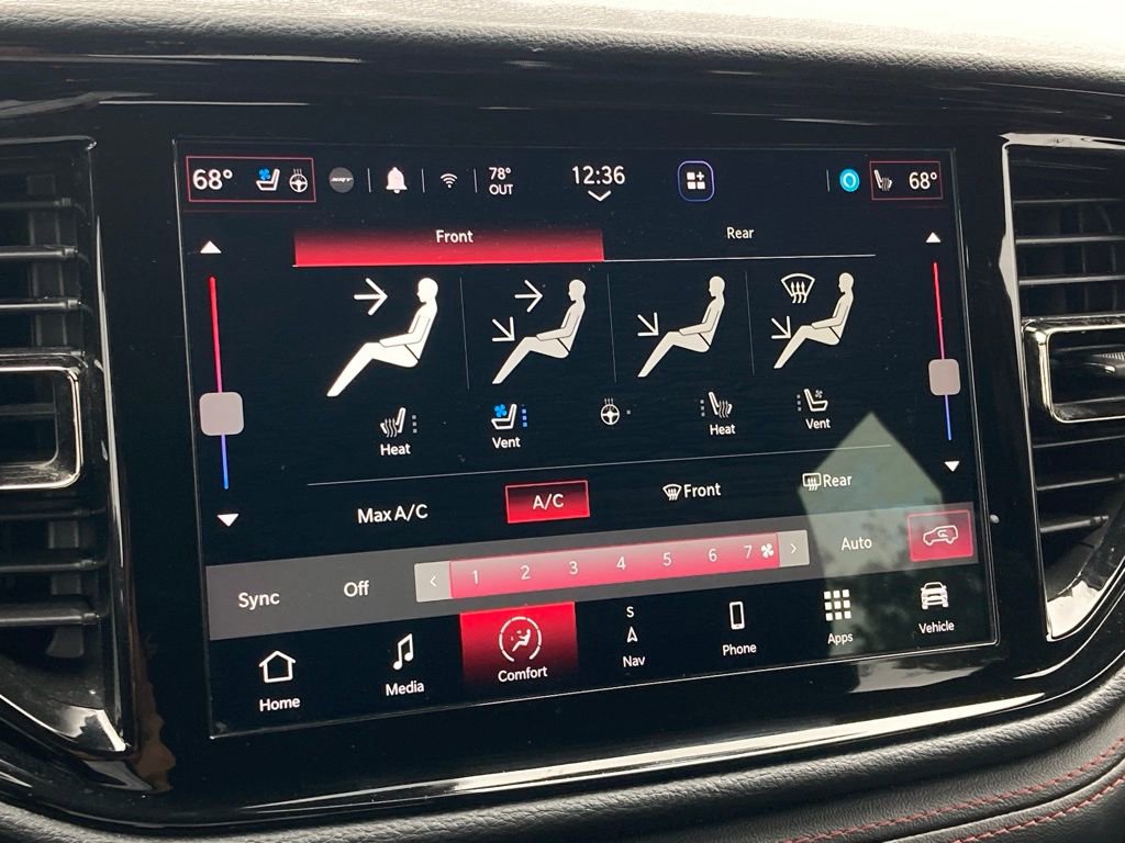 Used 2023 Dodge Durango R/T AWD/4WD image 22