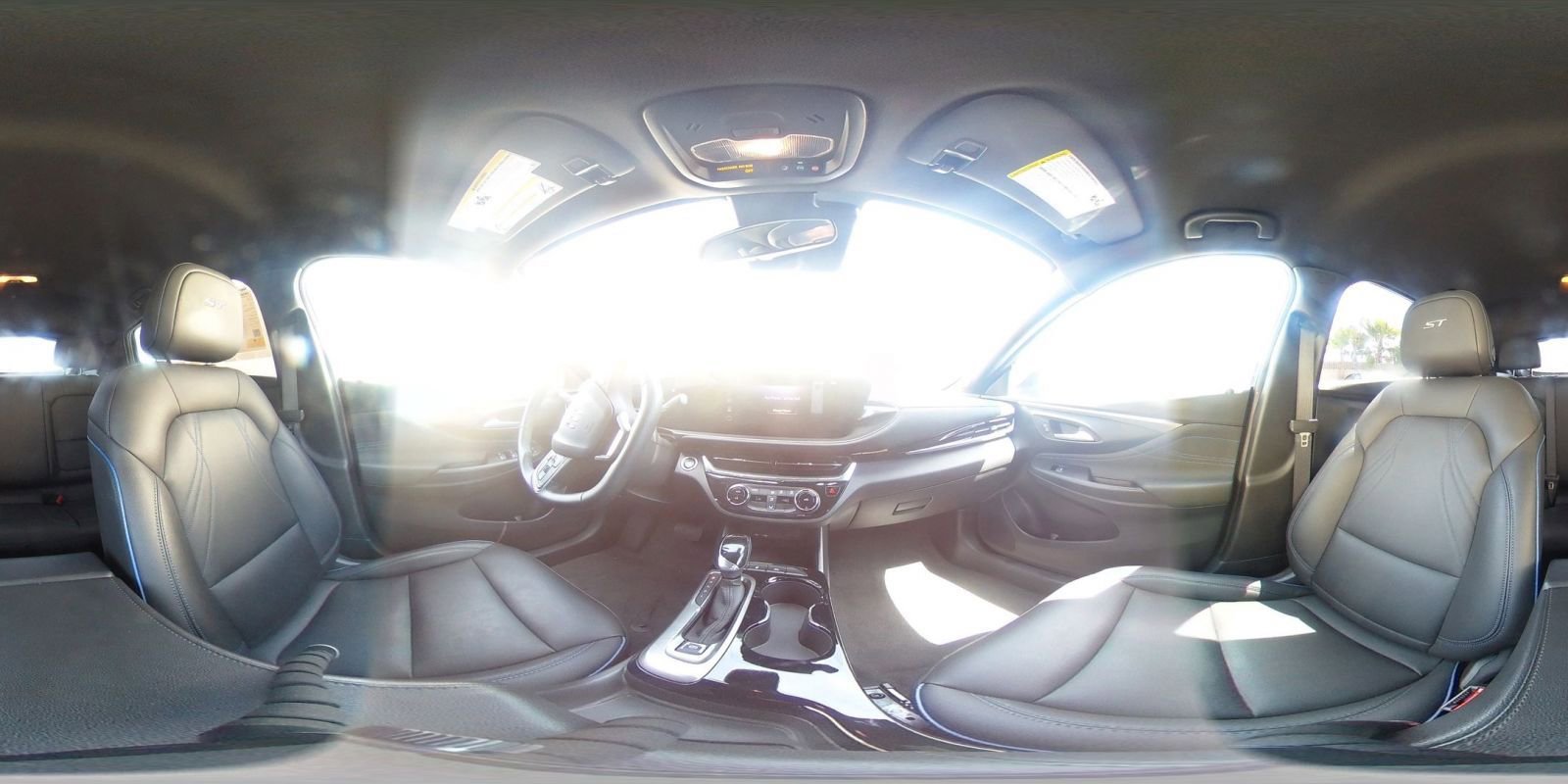 Used 2025 Buick Envista Sport Touring image 43