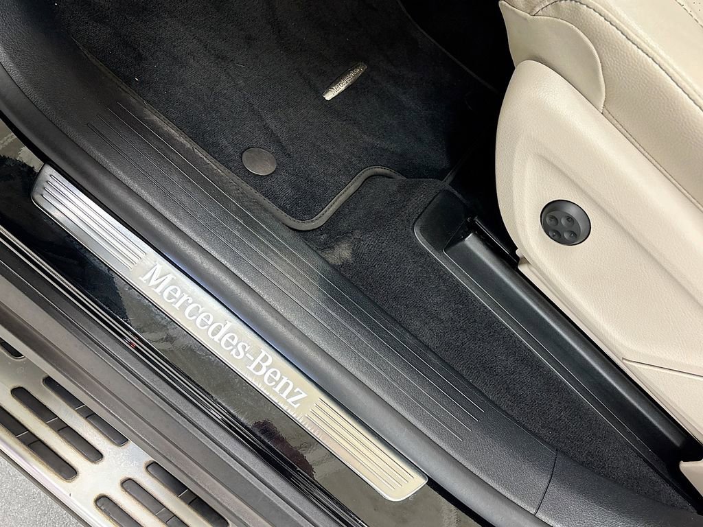 Used 2021 Mercedes-Benz GLE 350 4MATIC image 25