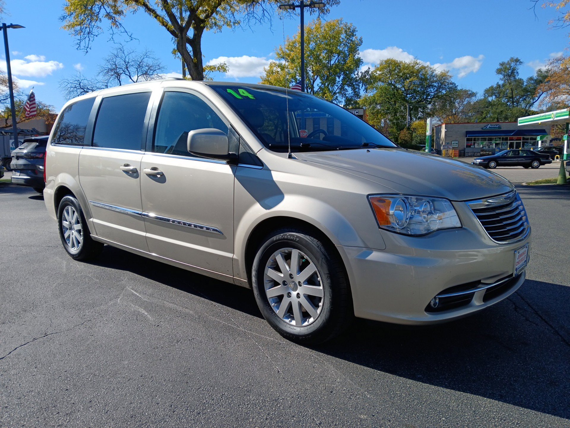 Used 2014 Chrysler Town & Country Touring