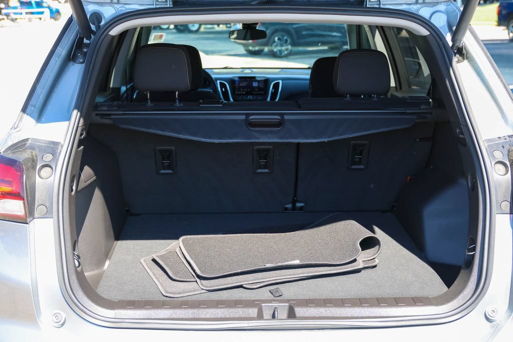 Used 2024 Chevrolet Equinox LT FWD image 29