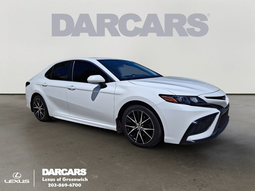 Used 2022 Toyota Camry SE