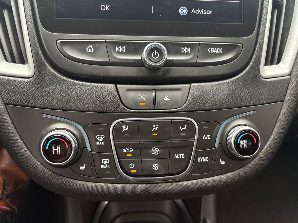 Used 2023 Chevrolet Malibu LT image 29