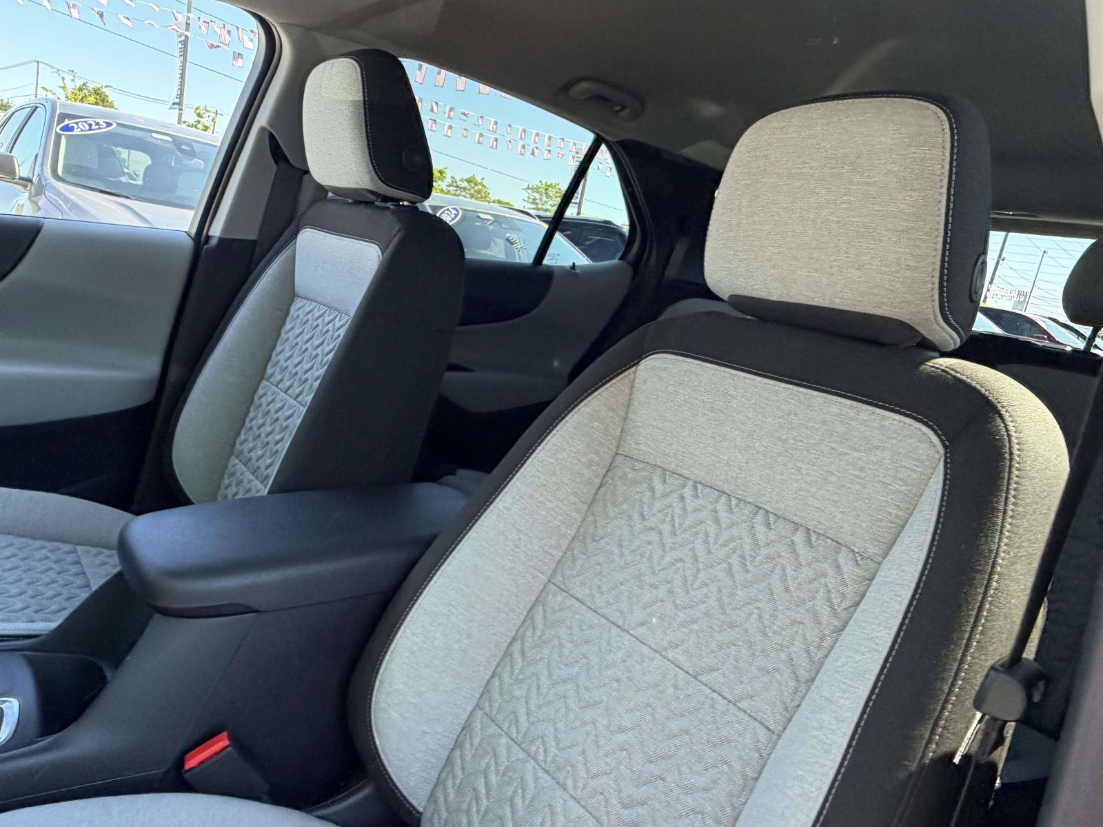 Certified 2023 Chevrolet Equinox LS w/ LS Convenience Package FWD image 9