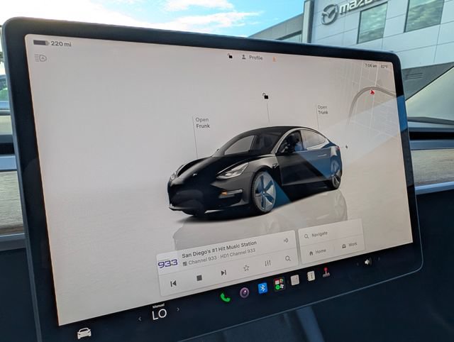 Used 2023 Tesla Model 3 Standard Range RWD image 18