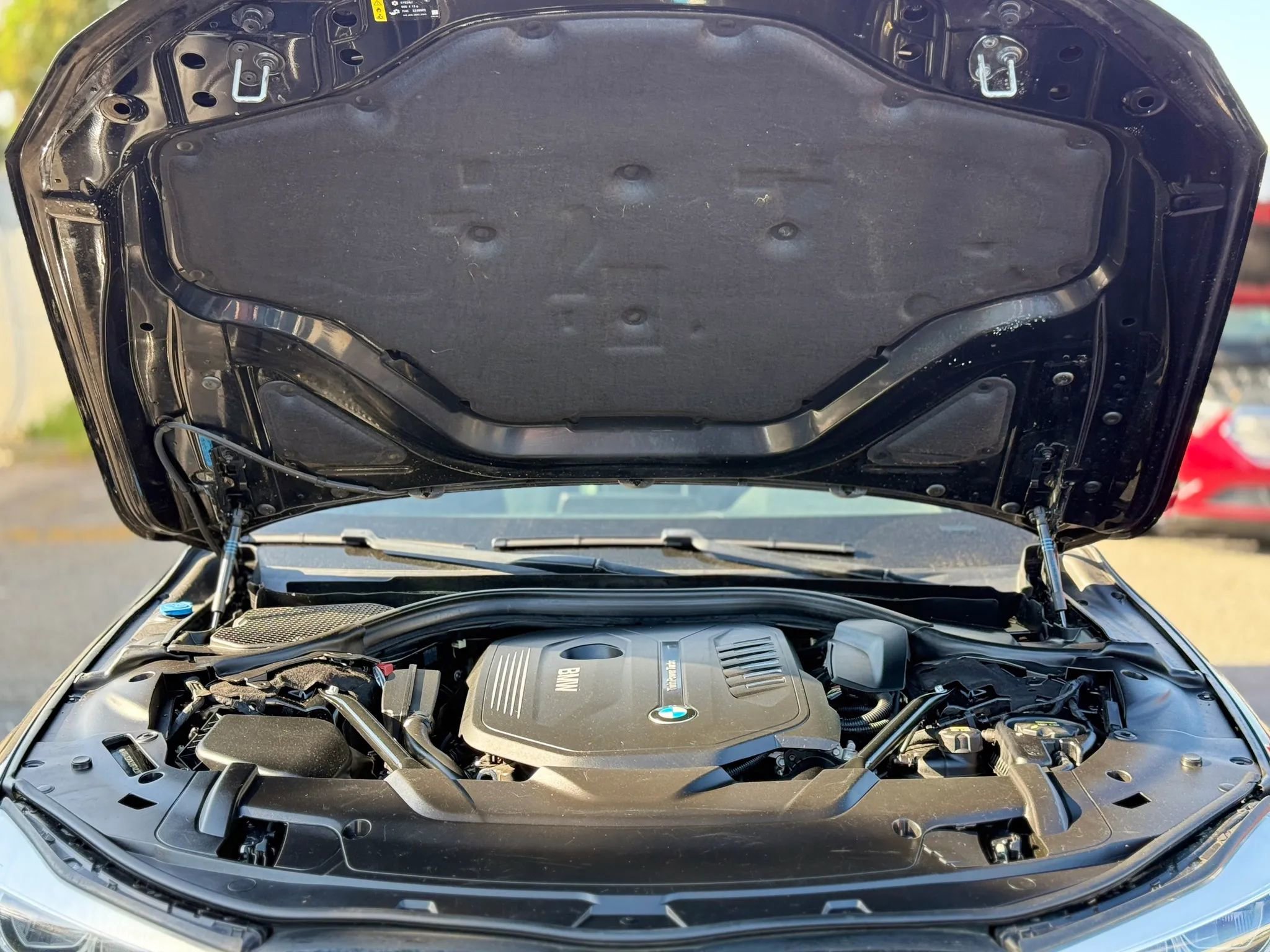 Used 2018 BMW 740i RWD image 30