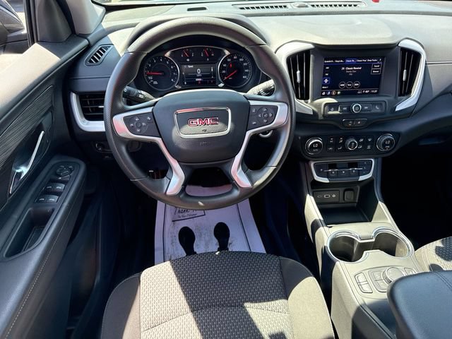 Used 2023 GMC Terrain SLE w/ Driver Convenience Package FWD image 14