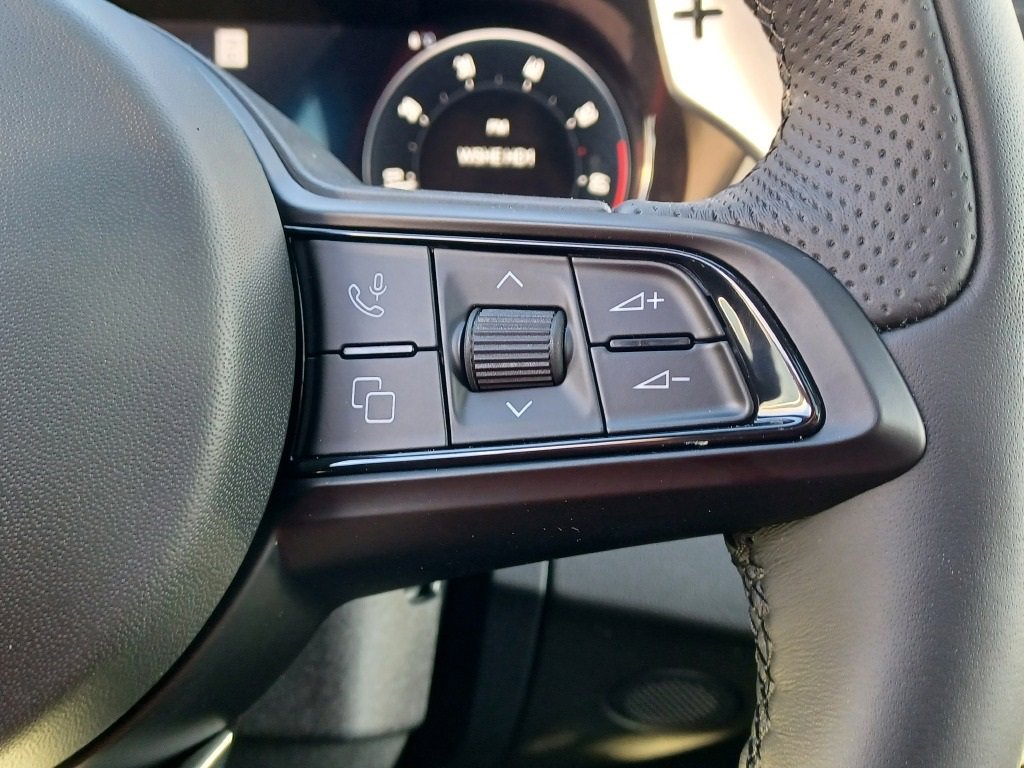 Used 2024 Alfa Romeo Giulia Veloce image 23