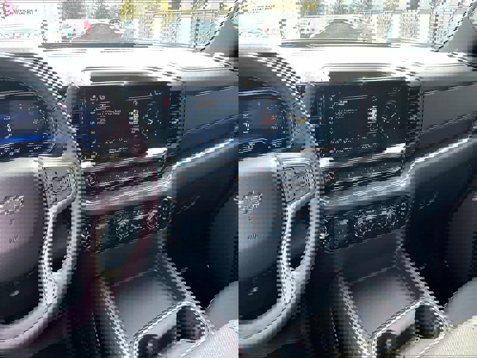 Used 2024 Chevrolet Silverado 2500 LTZ w/ LTZ Plus Package image 9