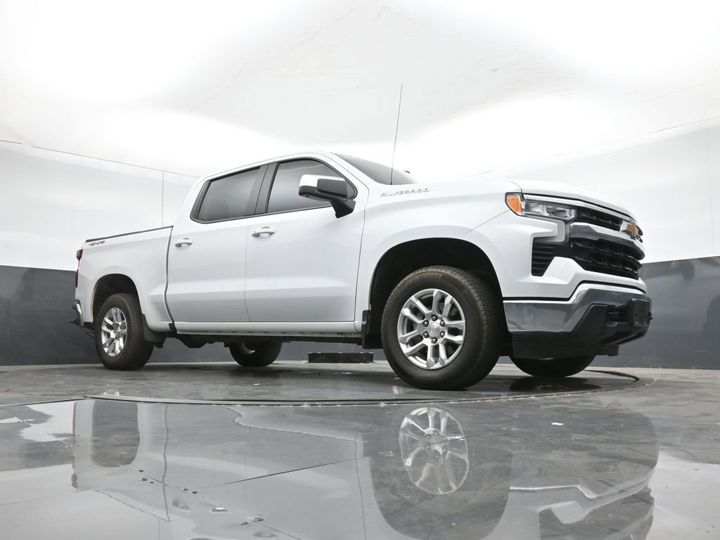 Used 2024 Chevrolet Silverado 1500 LT w/ LPO, Liner Protection Package image 39