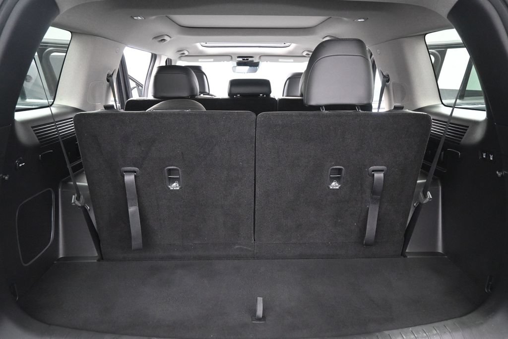 Used 2024 Hyundai Santa Fe Limited FWD image 40