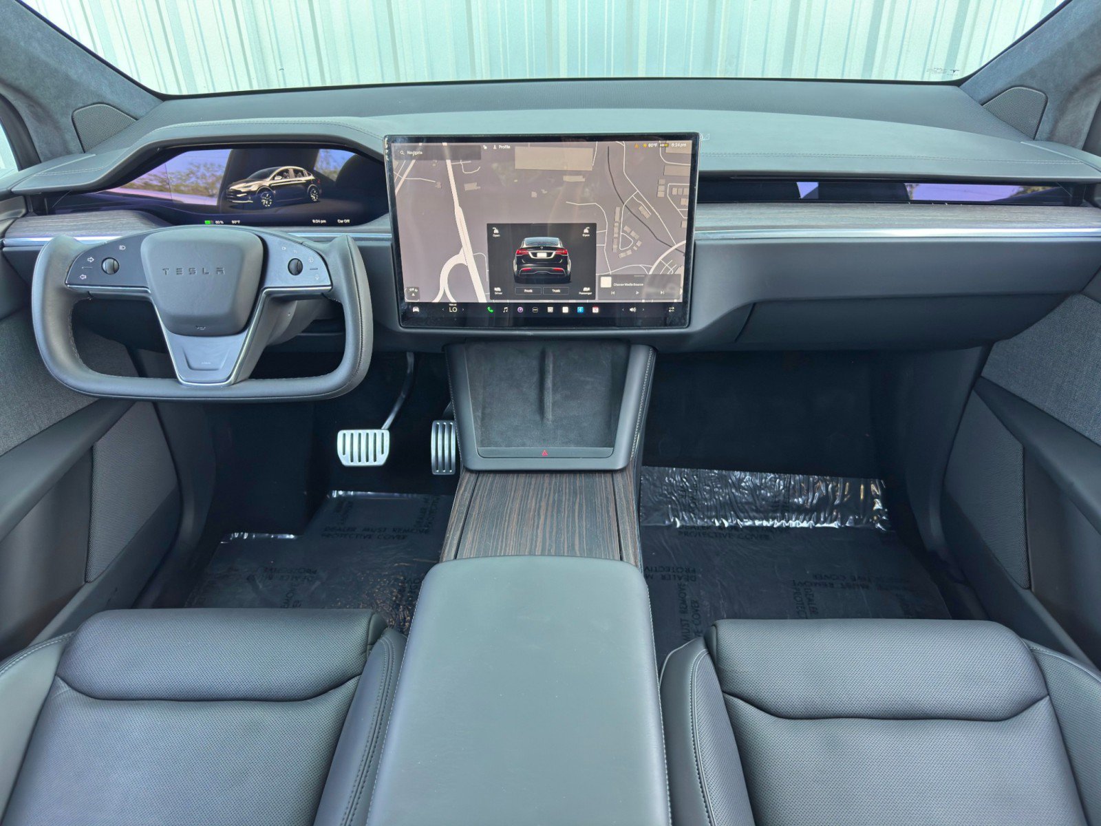 Used 2022 Tesla Model X image 12