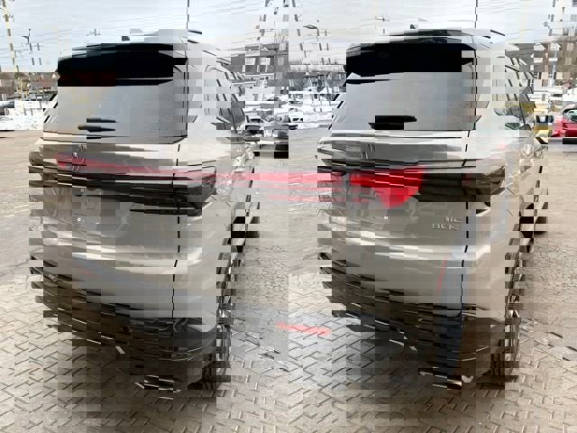 New 2026 Buick Enclave Sport Touring w/ Power Package image 8