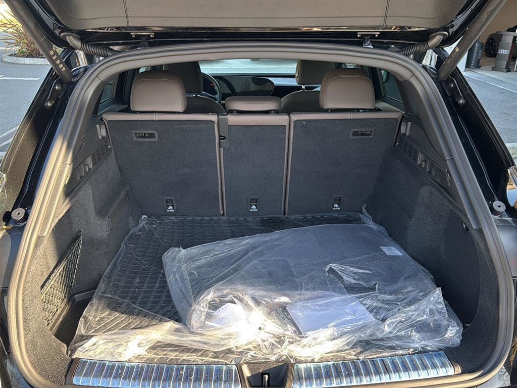 Certified 2025 Audi Q5 Premium Plus w/ Premium Plus image 16