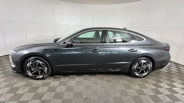 Used 2026 Hyundai Sonata SEL FWD image 5