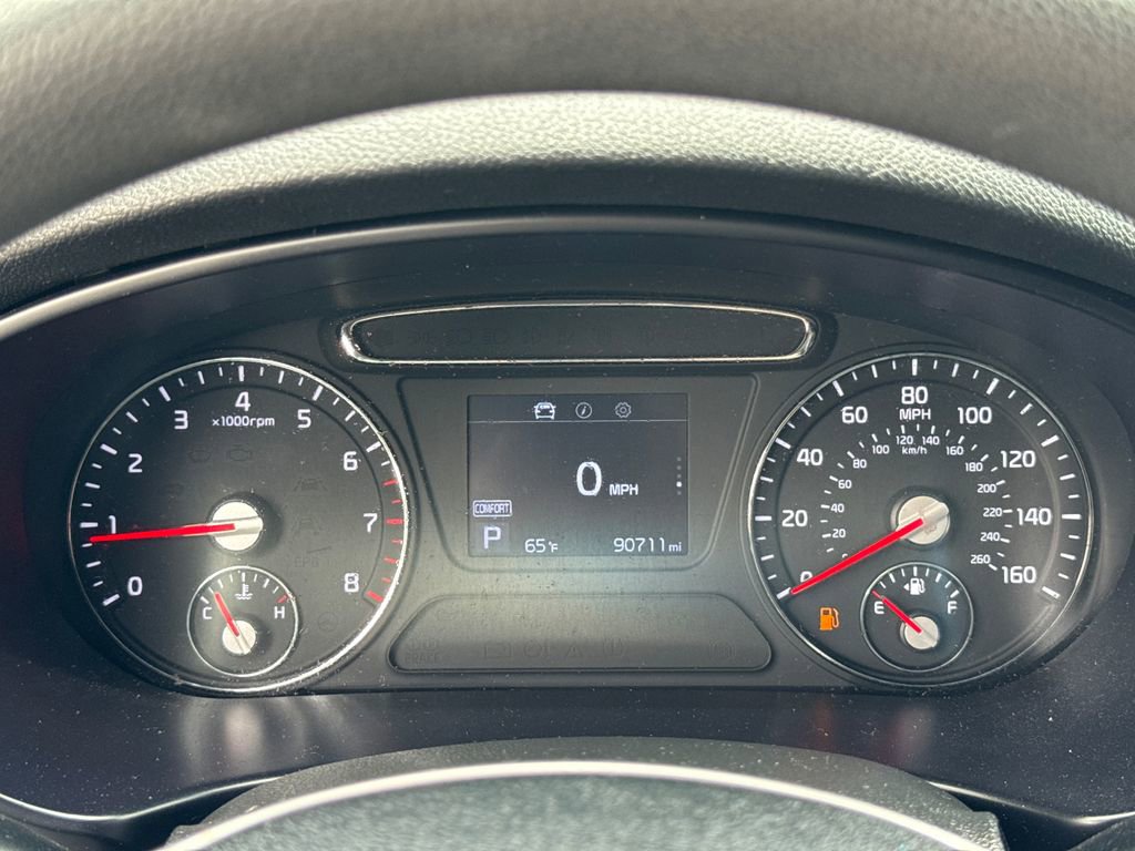 Used 2019 Kia Sorento FWD image 27
