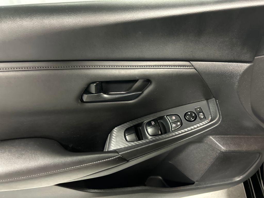 Used 2025 Nissan Sentra S image 12