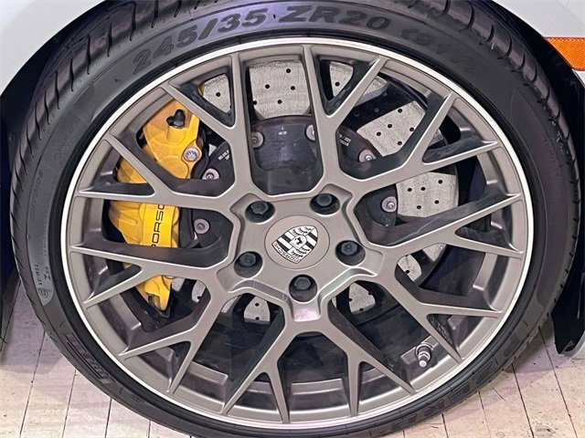 Used 2022 Porsche 911 Carrera 4S image 15