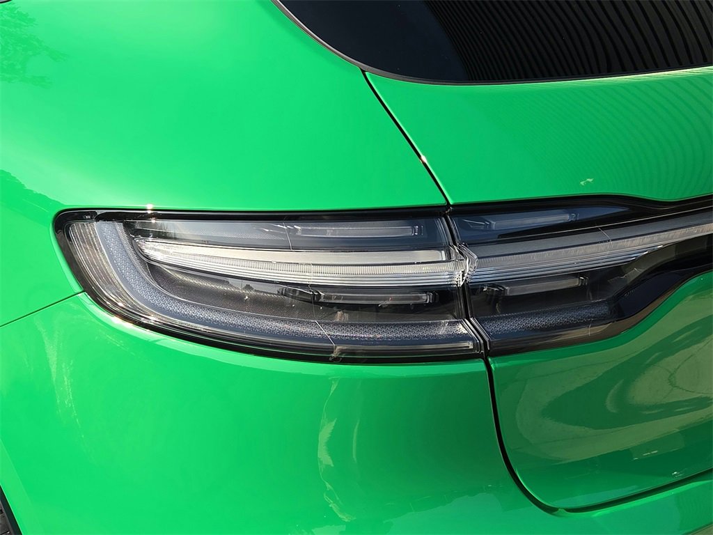 New 2026 Porsche Macan GTS image 25