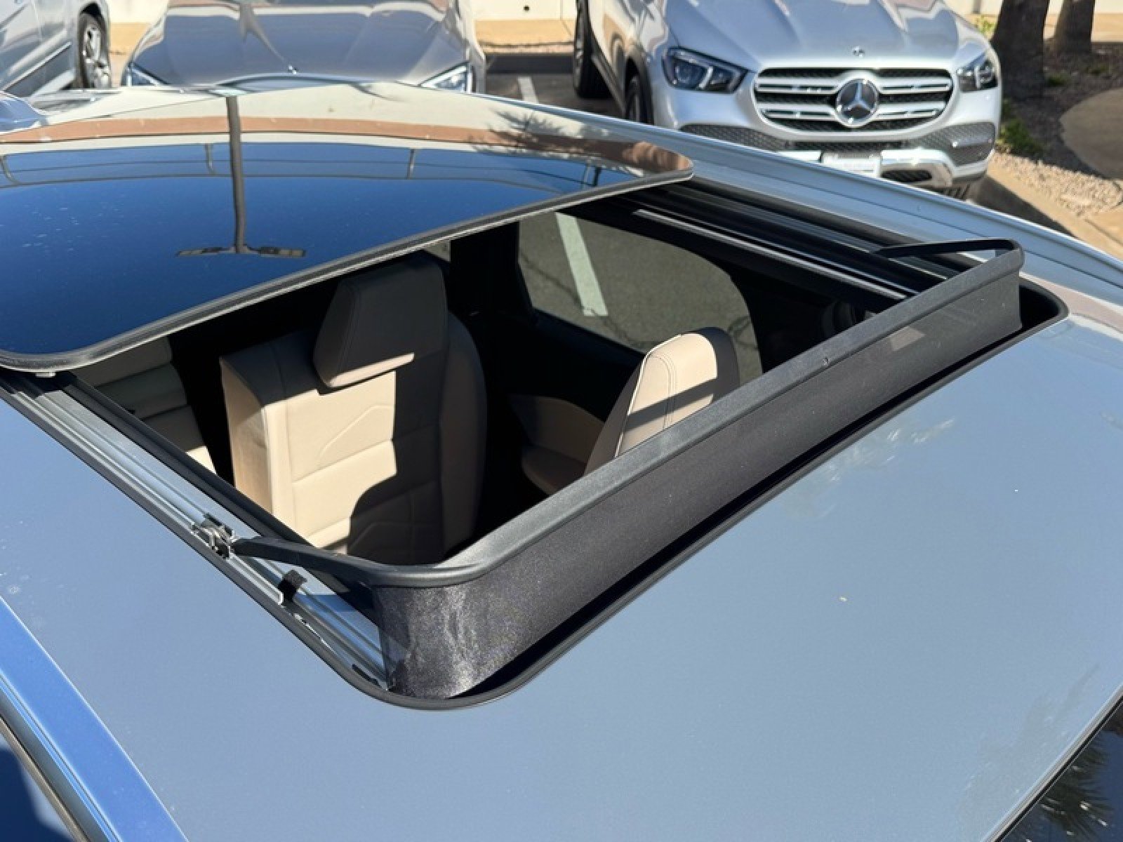 Used 2023 BMW X1 xDrive28i w/ Convenience Package AWD/4WD image 25