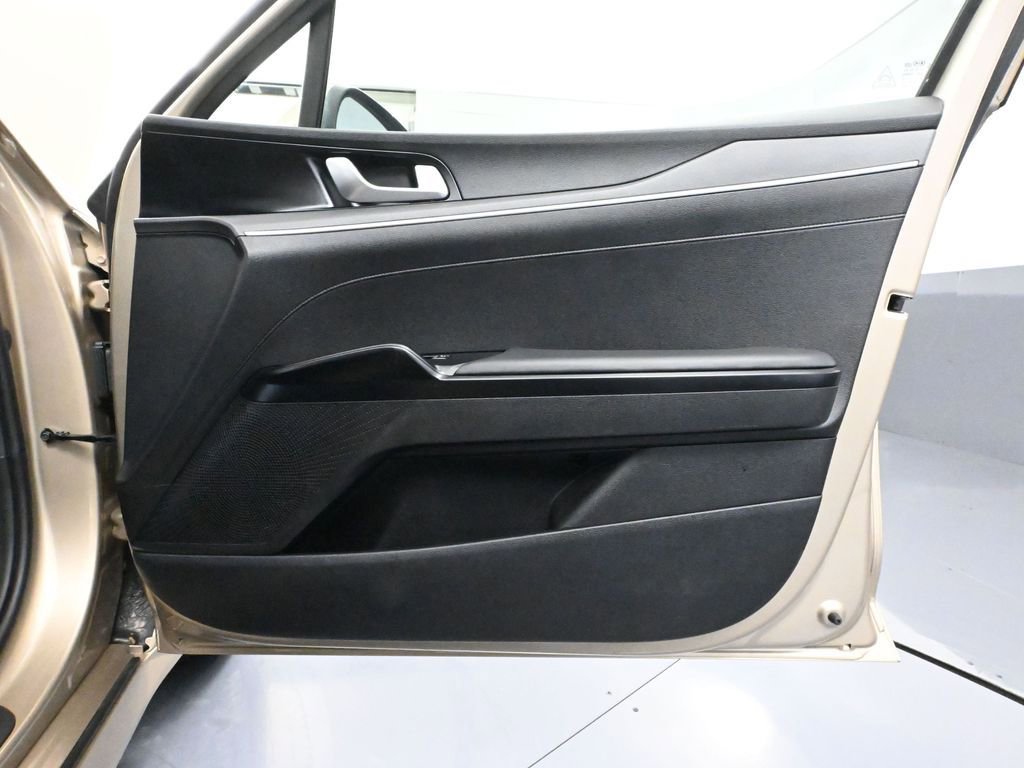 Used 2021 Kia K5 LXS image 42