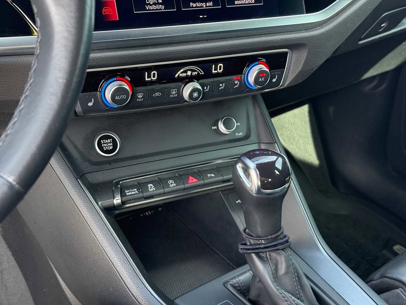 Used 2022 Audi Q3 2.0T Premium image 22