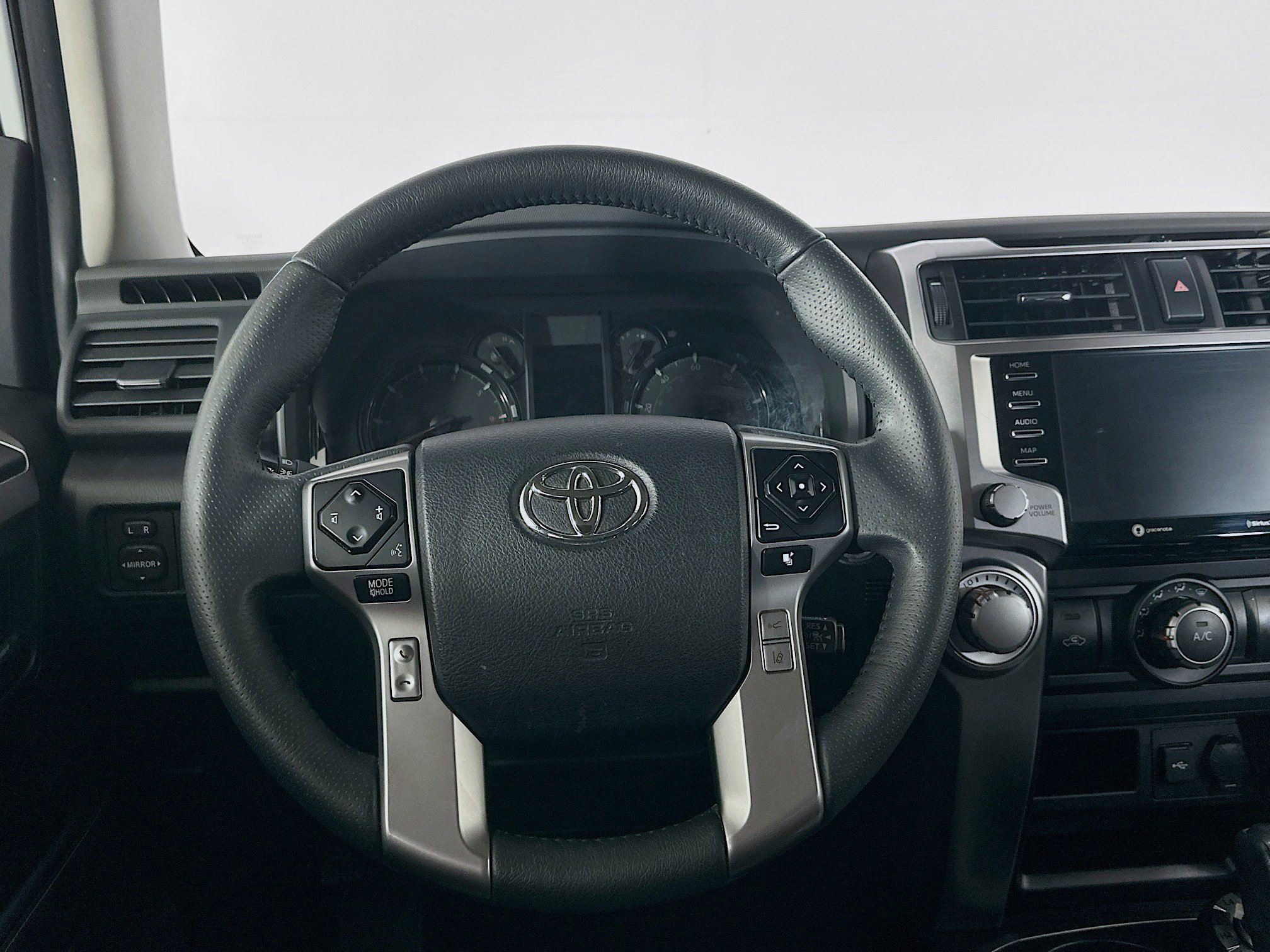 Used 2024 Toyota 4Runner SR5 image 18