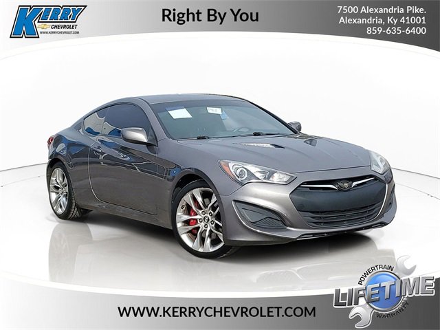 Used 2013 Hyundai Genesis 2.0T image 1