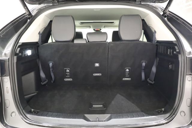 Used 2024 MAZDA CX-90 3.3 Turbo w/ Preferred Plus image 32