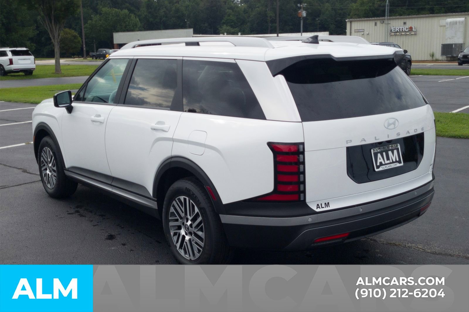 Used 2026 Hyundai Palisade SEL image 9