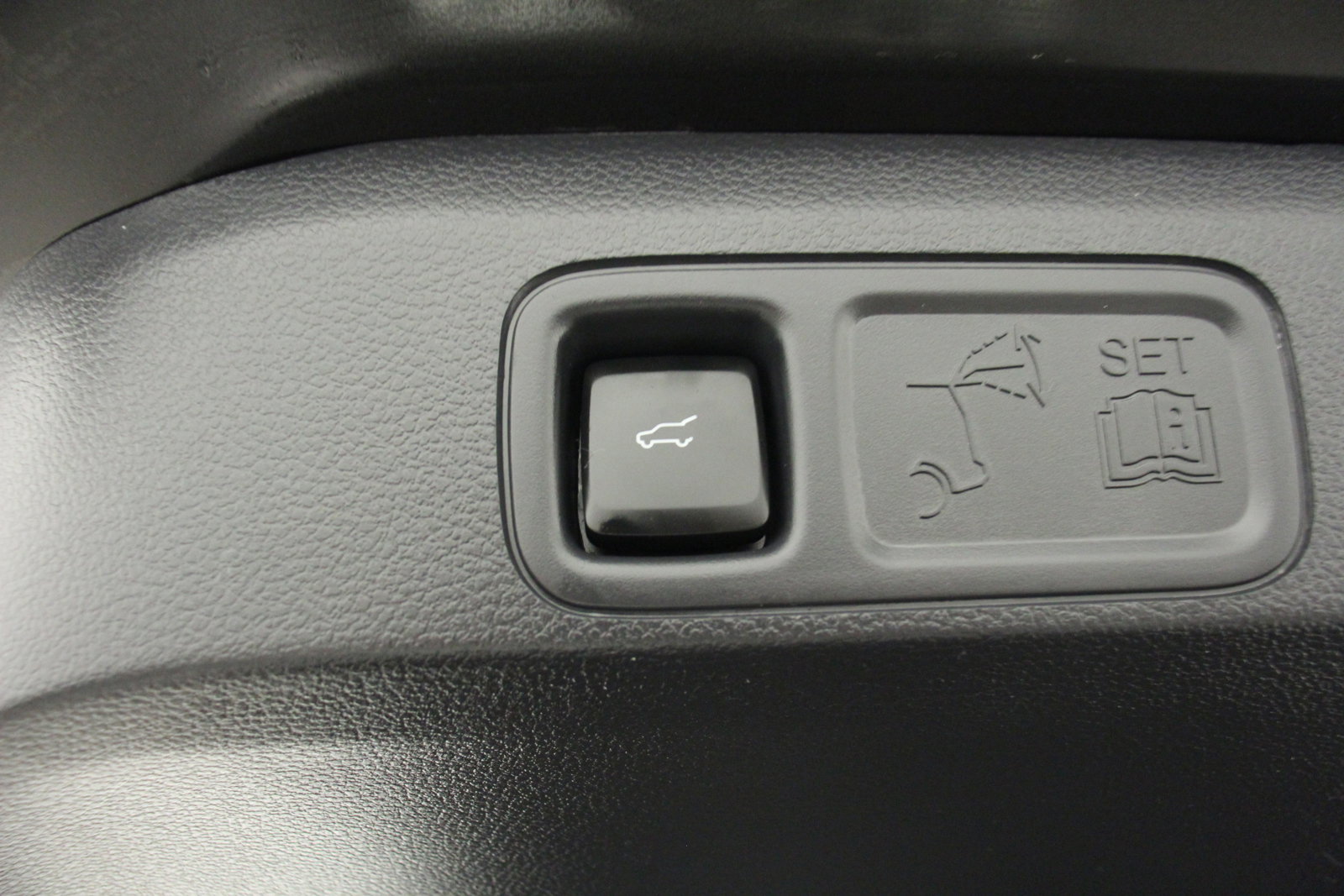 Used 2024 Lincoln Navigator Reserve image 14