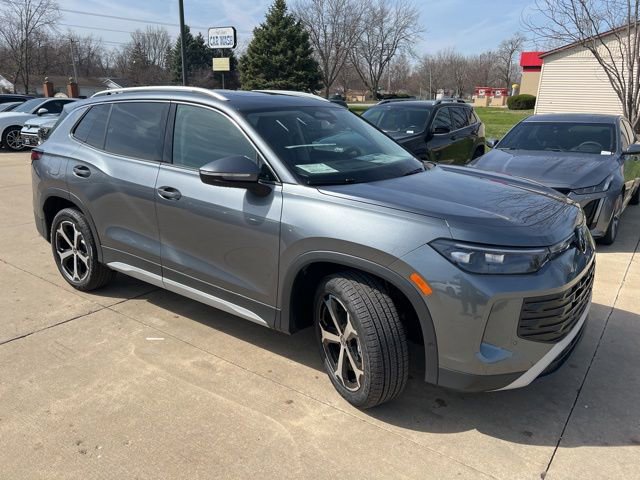 New 2026 Volkswagen Tiguan SE